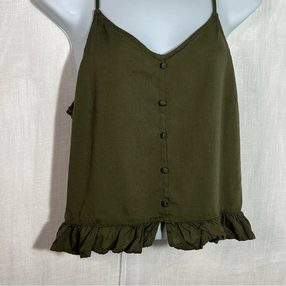 Abound Solid Button Front Loose Simple Ruffle Hem Summer Cami Top Size Medium - Picture 2 of 6